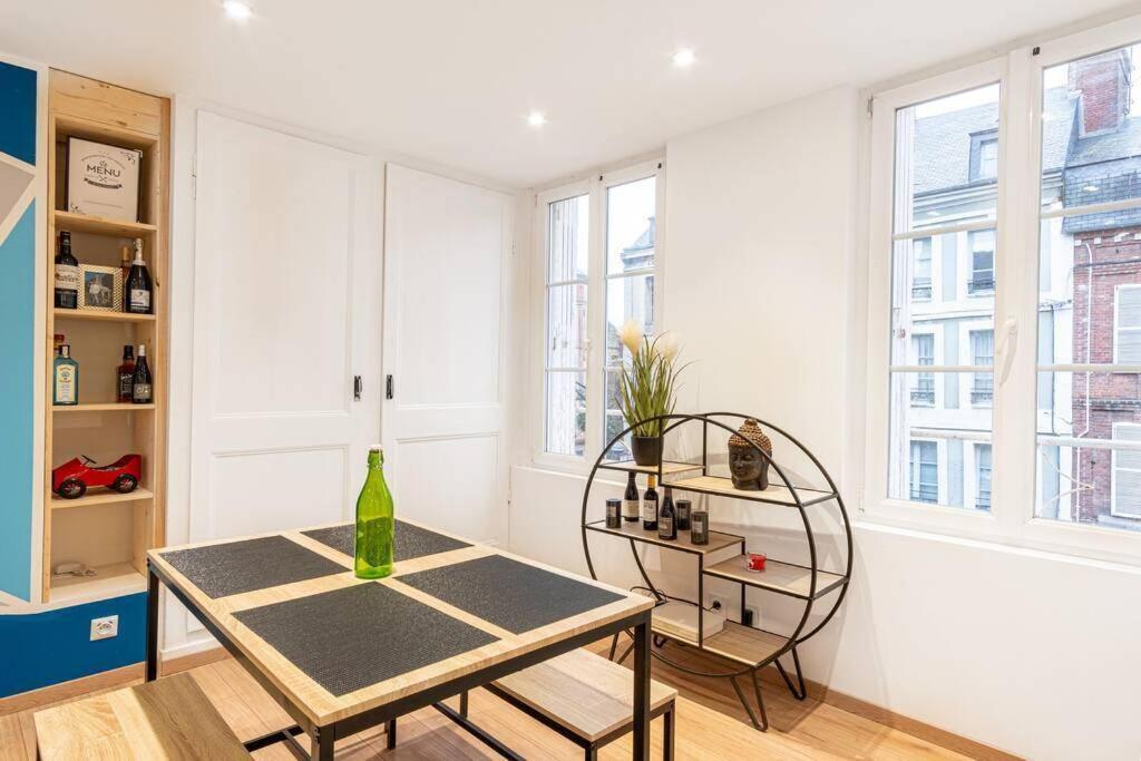 Appartement T2 Cosy Honfleur Citystay Coeur Honfleur Netflix Wifi Exterior foto